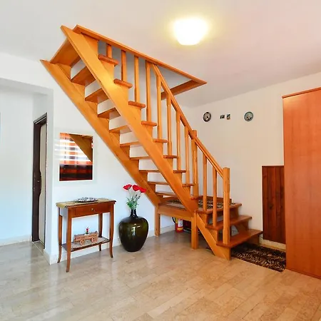 Апартаменты In - Istrien 11533 Ровинь